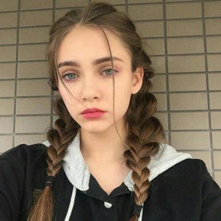 6686体育app铜牌作者Bridget