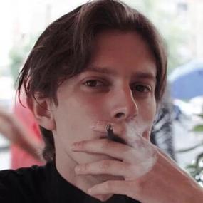 6686体育app海外作者蔻年