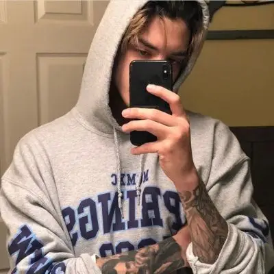 6686体育app铜牌作者萌面乖兽